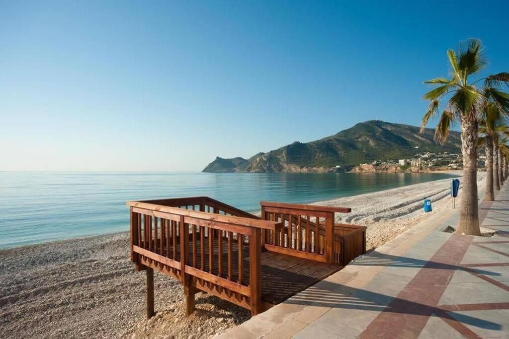 Precioso Apartamento Con Piscina Y Vistas Аликанте Екстериор снимка