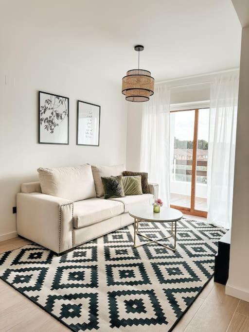 Precioso Apartamento Con Piscina Y Vistas Аликанте Екстериор снимка