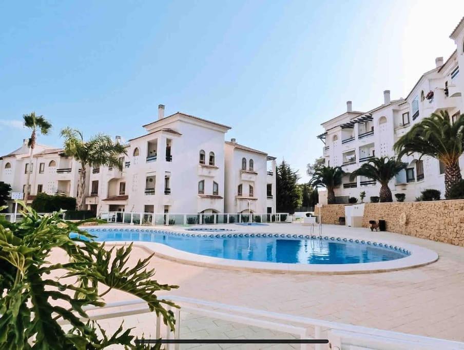 Precioso Apartamento Con Piscina Y Vistas Аликанте Екстериор снимка