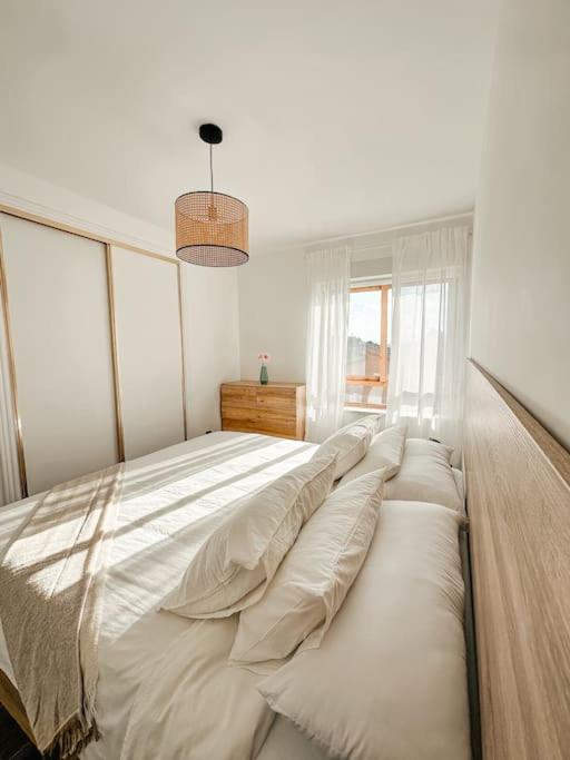 Precioso Apartamento Con Piscina Y Vistas Аликанте Екстериор снимка